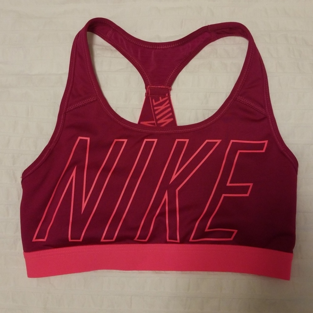 Nike Classic sports bra
